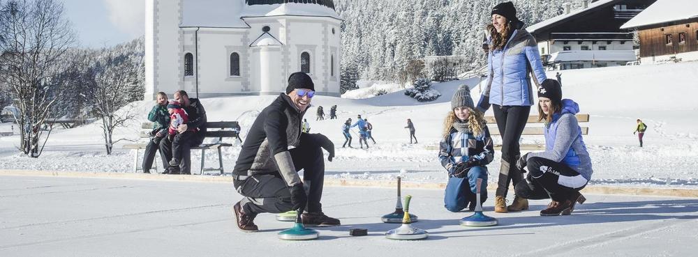 Eisstockschießen in Seefeld