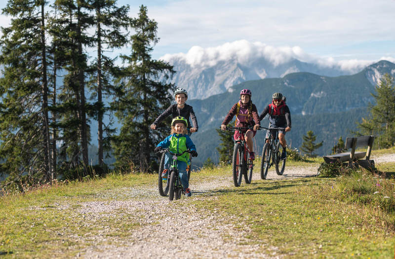 In bicicletta in Tirolo al Das Hotel Eden